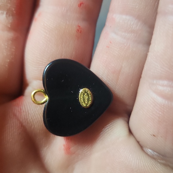 Chanel pendant - Picture 3 of 3